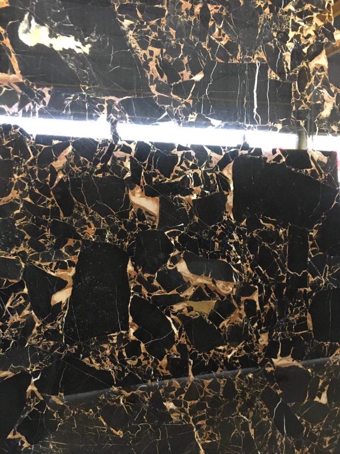 龙投石业鹏翔雅典黑金花