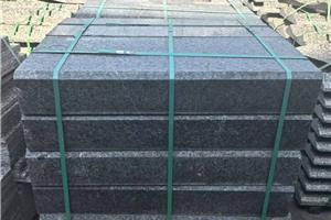 新航天藍路緣石