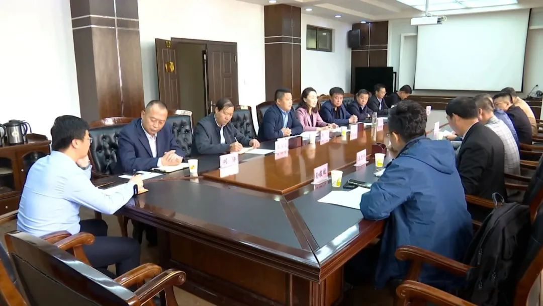 肃北县石材产业园区招商引资项目推进会召开