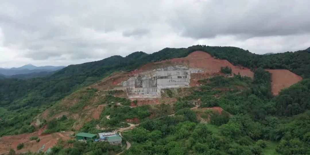 广西岑溪波塘镇：建设绿色矿山 不负绿水青山