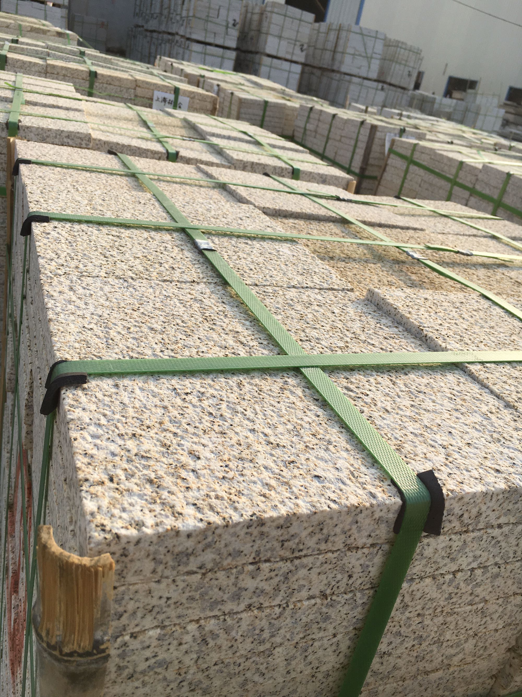 各种尺寸黄金麻地铺料大量现货-供应信息-中国石材网