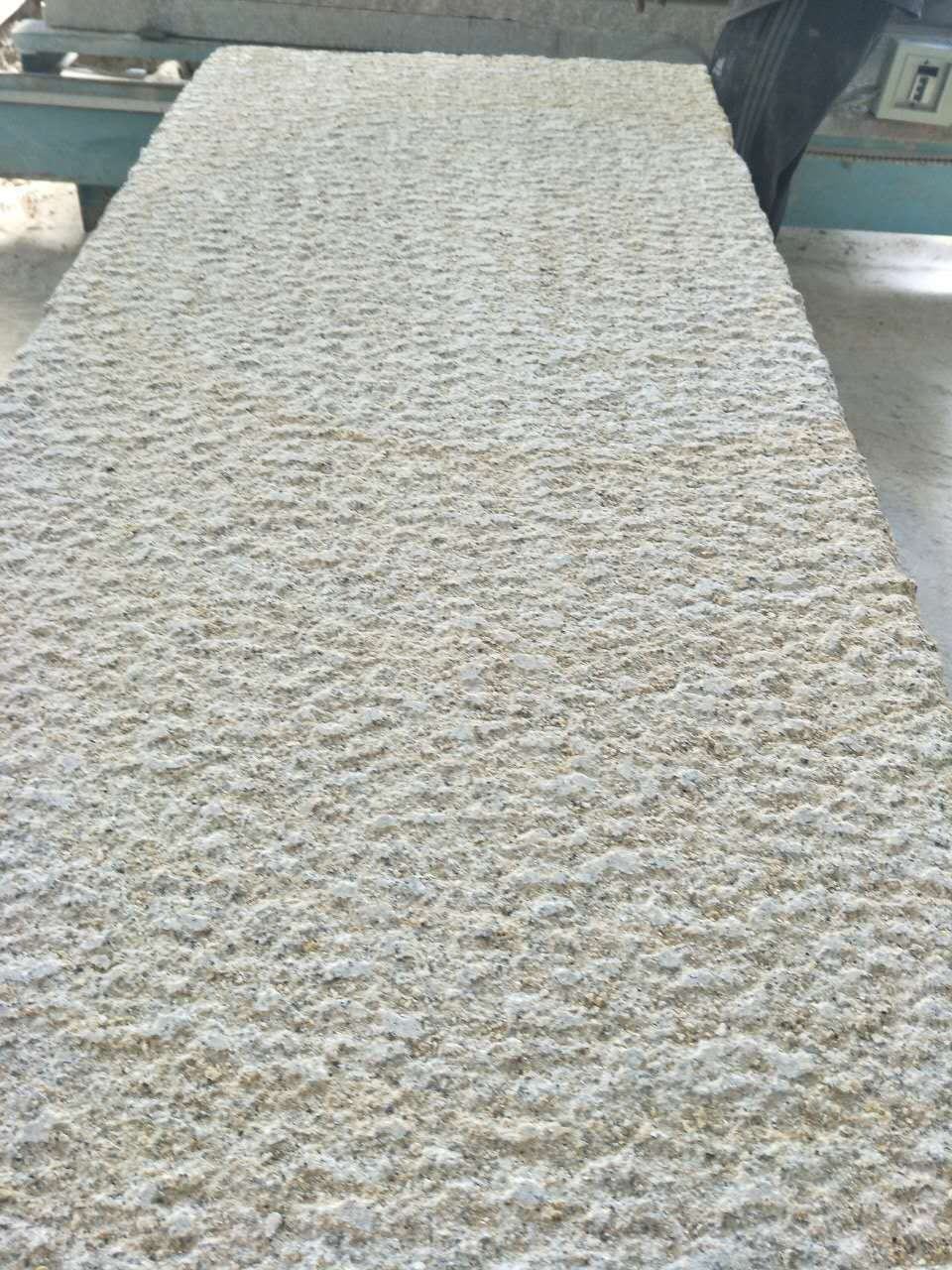 厂家直销山东黄锈石/白锈石火烧面,荔枝面-供应信息-中国石材网