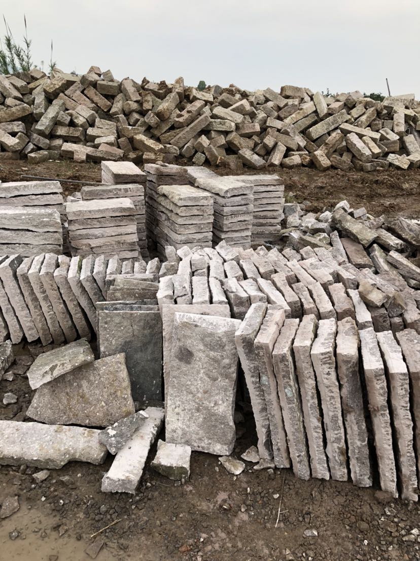 旧石板旧石条老石板老房子拆迁石板