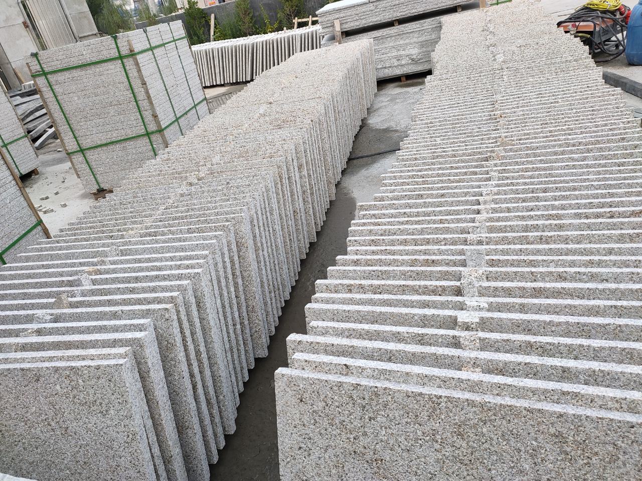 山东锈石厂家直销,白锈石,黄锈石,异形加-供应信息-中国石材网