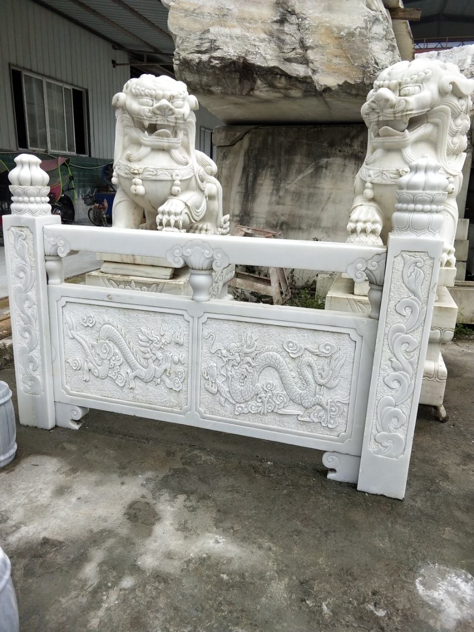 汉白玉产地(汉白玉产地在四川哪个地方)