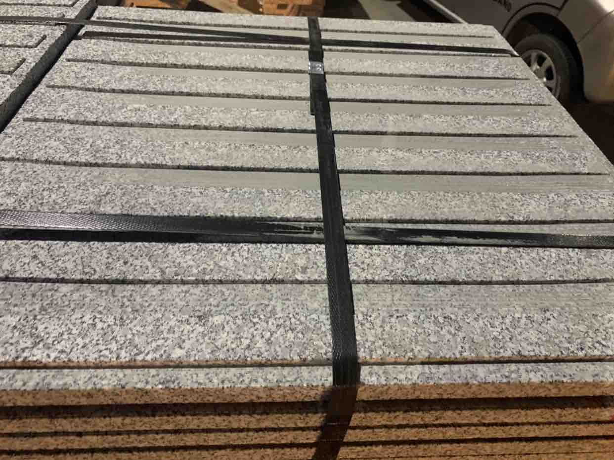 芝麻灰蘑菇石,园林景观石