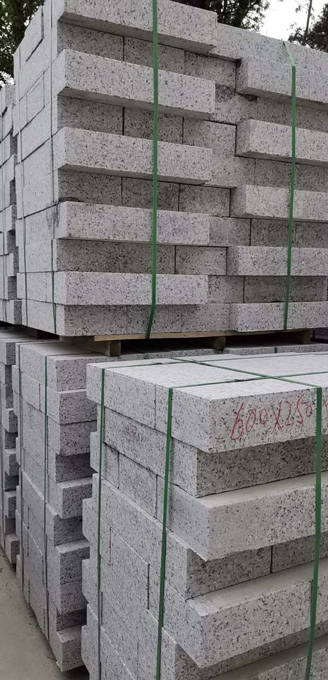 主营 紫蓝花 光板 火烧,拉丝面,荔枝板,-供应信息-中国石材网