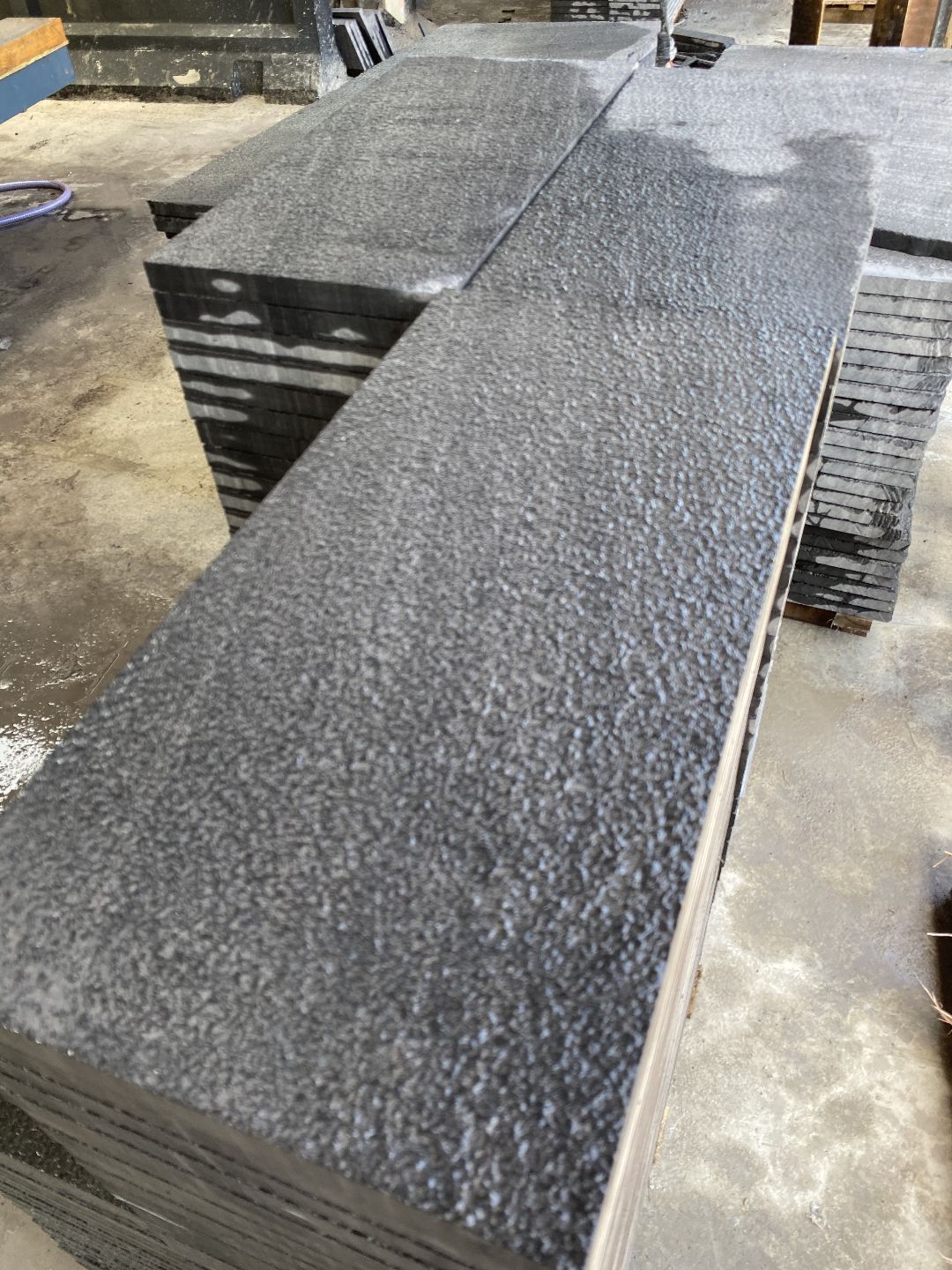 贵州桐梓中国黑,大量成品荒料供应