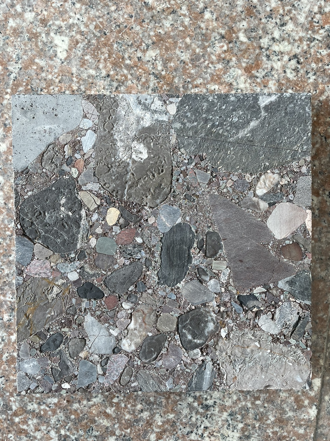大圖