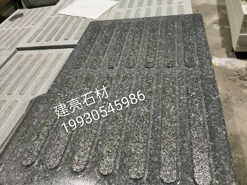 大圖