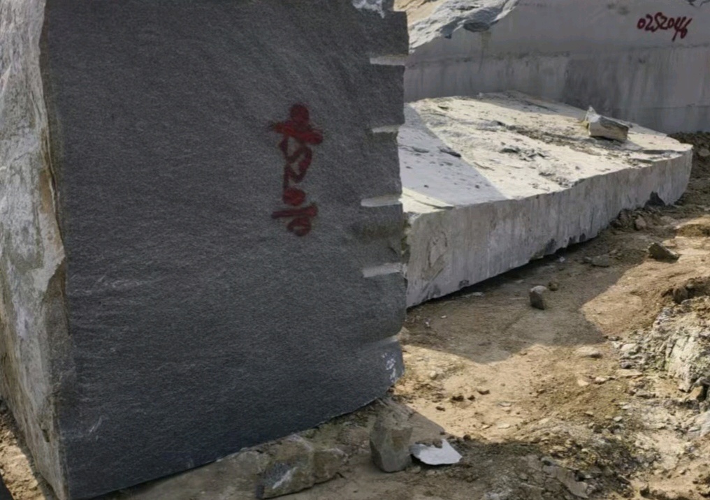 大圖