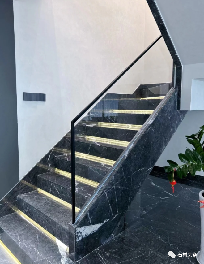 微信图片_20251122091028.png 微信图片_20251122091028.png