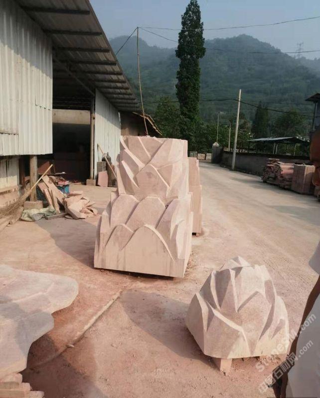 中国红石雕 